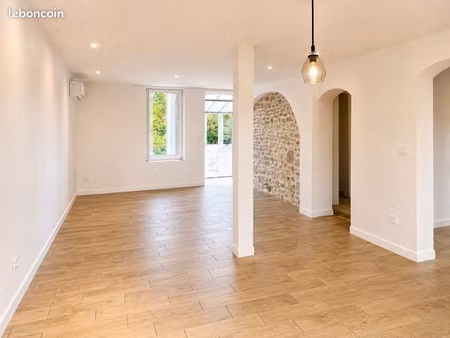 maison rénovée 92 m² – 3 chambres – fay-aux-loges centre