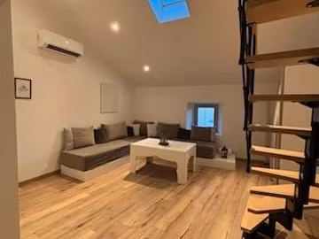 studio refait à neuf