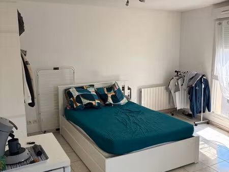 studio meublé 32 m² – meyzieu (résidence sécurisée)