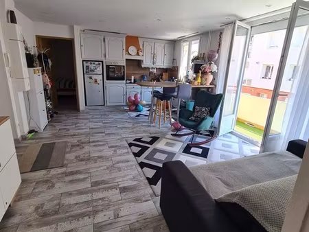 appartement f3 en plein cœur du centre ville