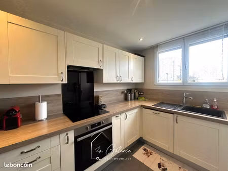 appartement 5 pièces 85 m²