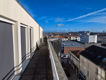bureaux professionnel 200m² - la roche-sur-yon - quartier des halles