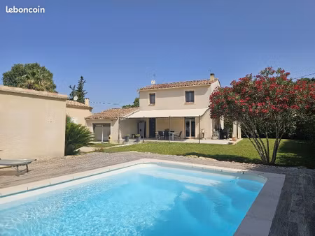 villa 6 pièces 137 m²