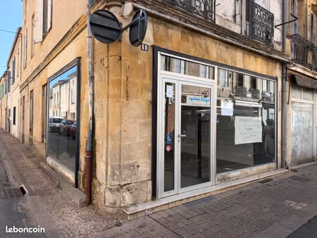 local commercial en angle de rue 50m2 rdc + 60 sous solm2