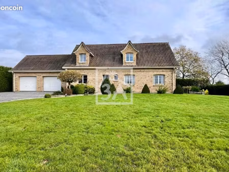 pavillon 9 pièces 183 m²