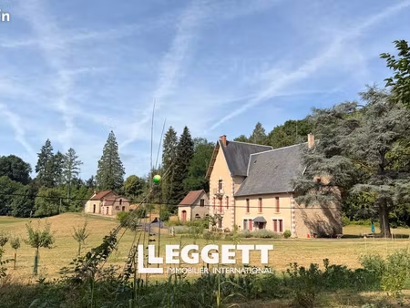 maison 9 pièces 464 m²