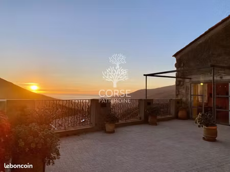 maison 6 pièces 314 m²