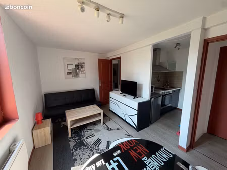 studio meublé refait à neuf