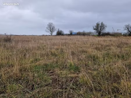 terrain 897 m² damigny