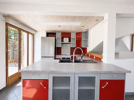 maison 5 pièces 122 m²