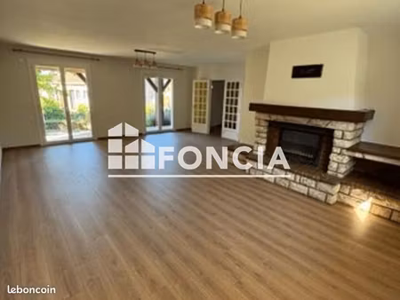 maison de village 6 pièces 145 m²