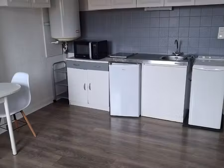 t1 avec parking privé