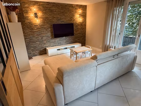 coup de cœur poincaré/montmuzard – t4 de 69 m² rénové avec goût  2 chambres