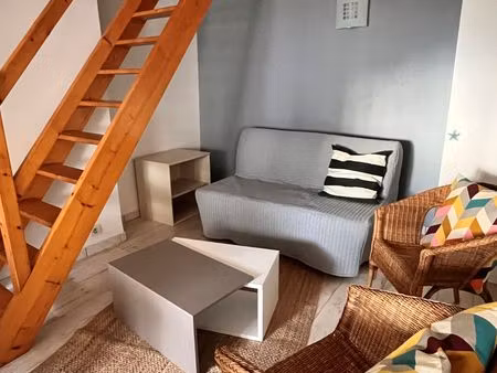 a louer appartement t1bis de 36 m2 meublé  au centre de nantes - quartier dobrée