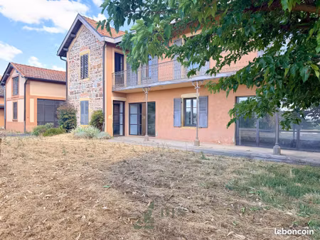 propriété 7 pièces 310 m²
