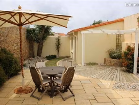 maison meublee avec wifi - la chaume