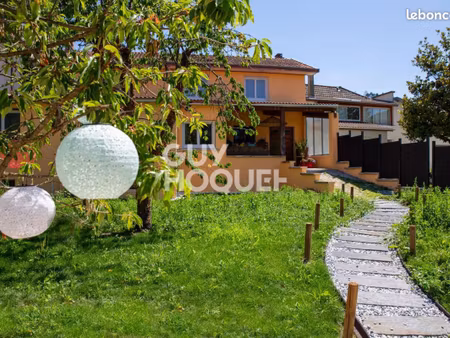 maison 6 pièces 147 m²
