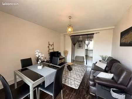 appartement 3 pièces 53 m²