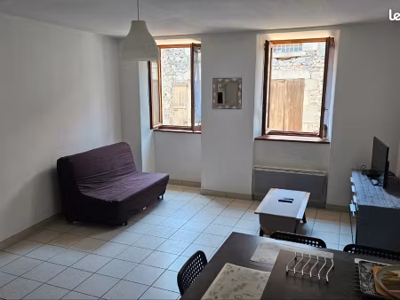 t2 duplex meublé