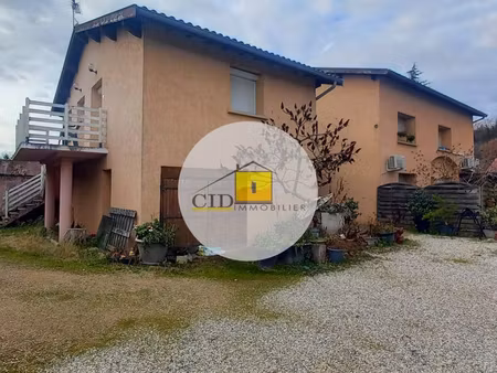 studio 1 pièce 24 m²