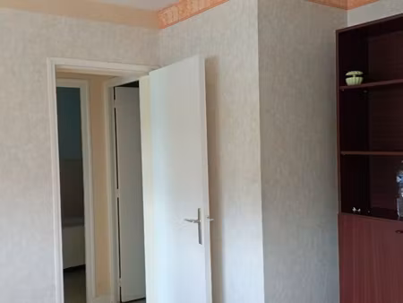 appartement t1bis proche lycées