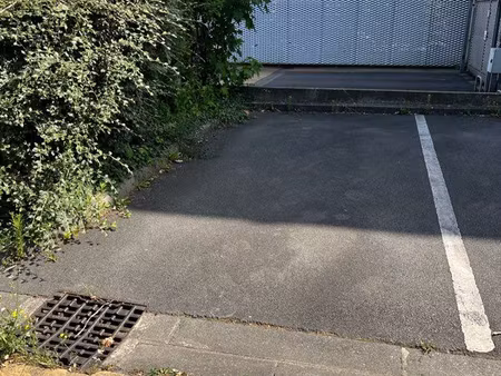 location parking - saint andré lez lille