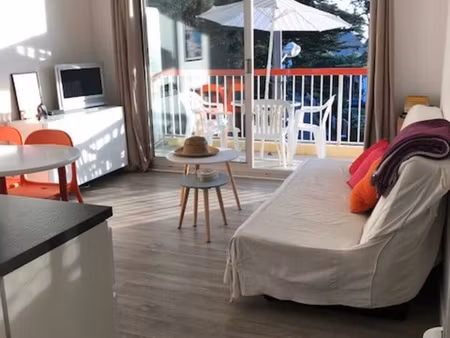 appartement t2 43m2  triangle d'or avec parking et tennis