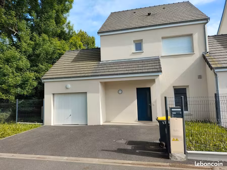 maison neuve - très calme - proche toutes commodités