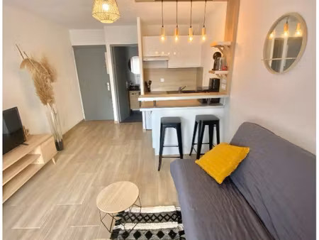 jolie studio à la marina