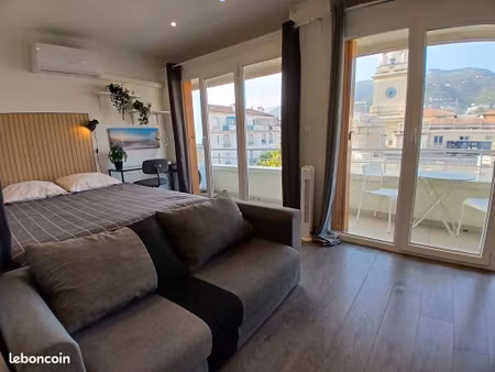 studio terrasse 27m2 - 660/mois - bail etudiant - meuble + clim + asc + terrasse + interne
