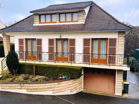 pavillon 8 pièces 140 m²