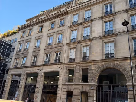 à louer bureau 67m2 au 32 rue de paradis 75010