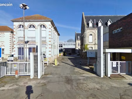 local bureaux 265 m²