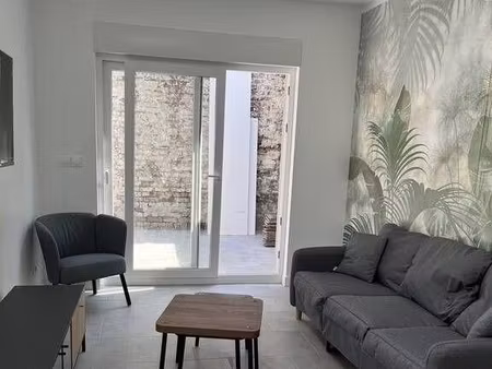 chambre 1 pièce 120 m²