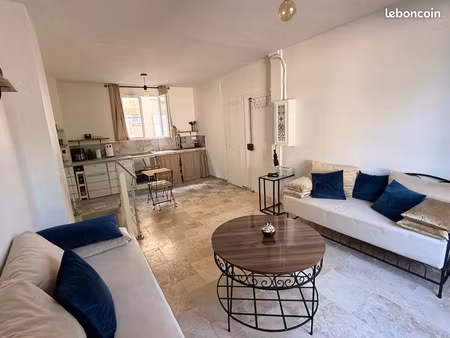 2 pièces duplex face à la seine