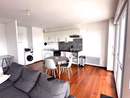 t3 meublé 62 75 m² – proche gare – résidence calme – parking – 770 eur hc