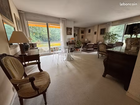 appartement 3 pièces résidence la roseraie 112m2