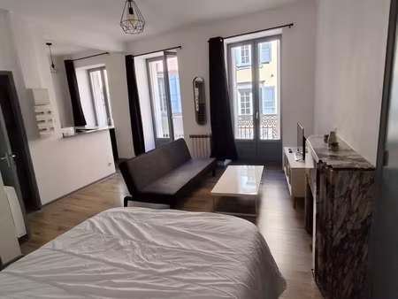 studio meublé 30m2 centre ville rue pannessac