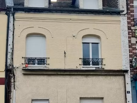 immeuble 2 pièces 270 m²