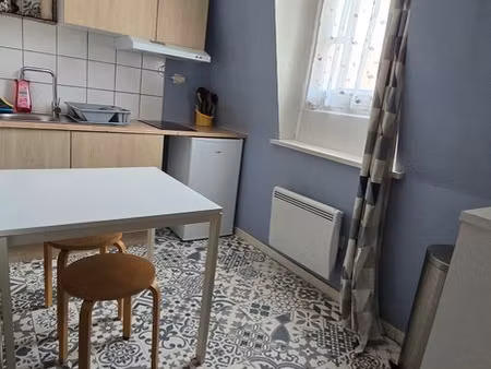 studio 25m2 meublé jeune actif(ve)  étudiant(e)