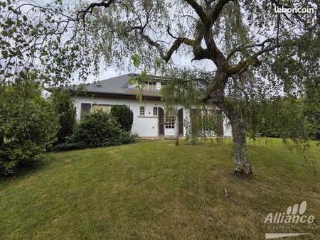maison 5 pièces 144 m²