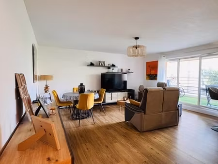 appartement 4 pièces 95 m²