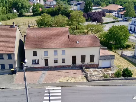 maison 8 pièces 155 m²