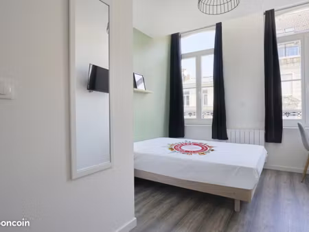 appartement 1 pièce 14 m²