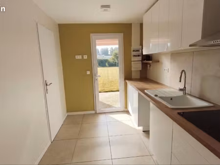 appartement t1 bis entièrement refait à neuf avec jardin et parking – proche lycée de la m