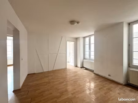 appartement 4 pièces 62 m²