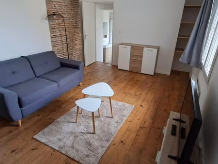 magnifique studio meublé rue bernadotte pau