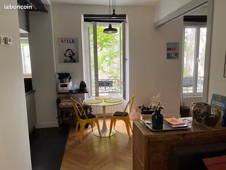 montmartre – rue piétonne à 100 m du sacré-cœur | 33 m² meublé  entièrement rénové