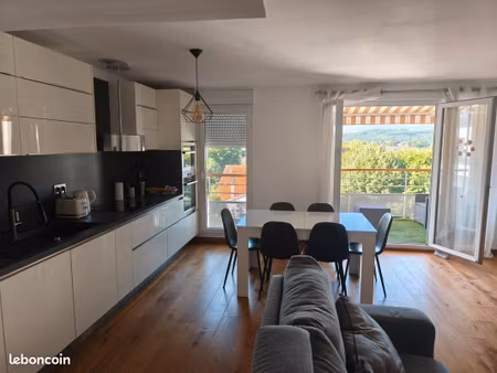 appartement ermont centre-ville 3 pièces 68 33 m2 très bon état avec situation privilégiée