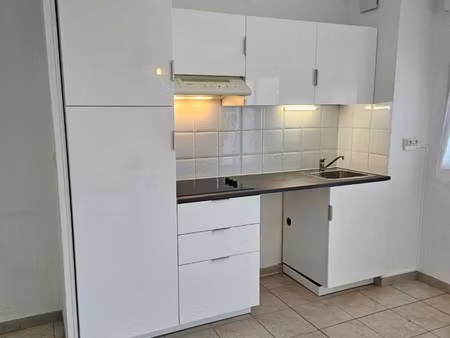 appartement t2 + parking